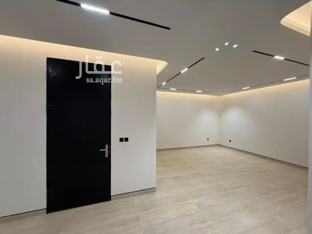 6 bedroom villa in Al Mahdiyyah 6