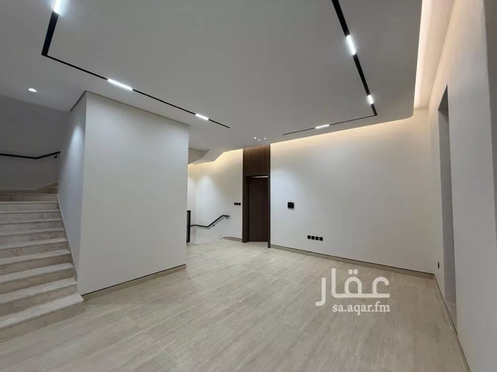 6 bedroom villa in Al Mahdiyyah 7