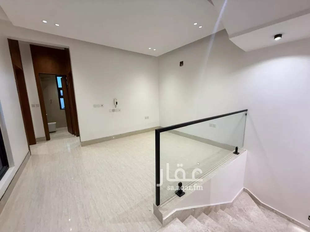 6 bedroom villa in Al Mahdiyyah 5