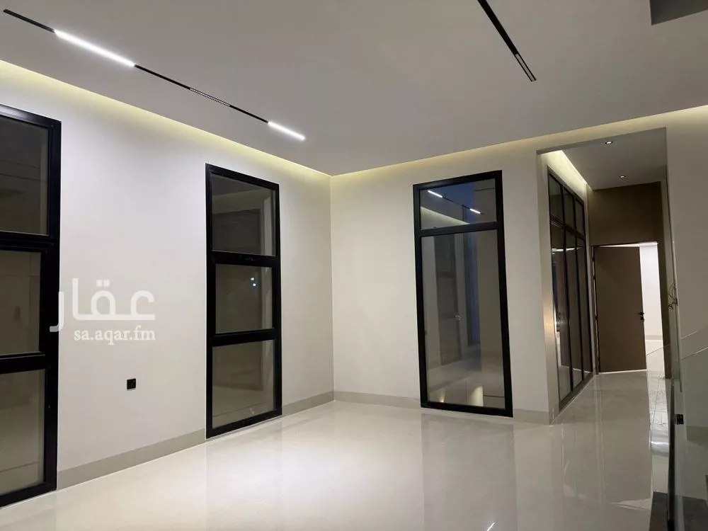 7 bedroom villa in Al Mahdiyyah 12