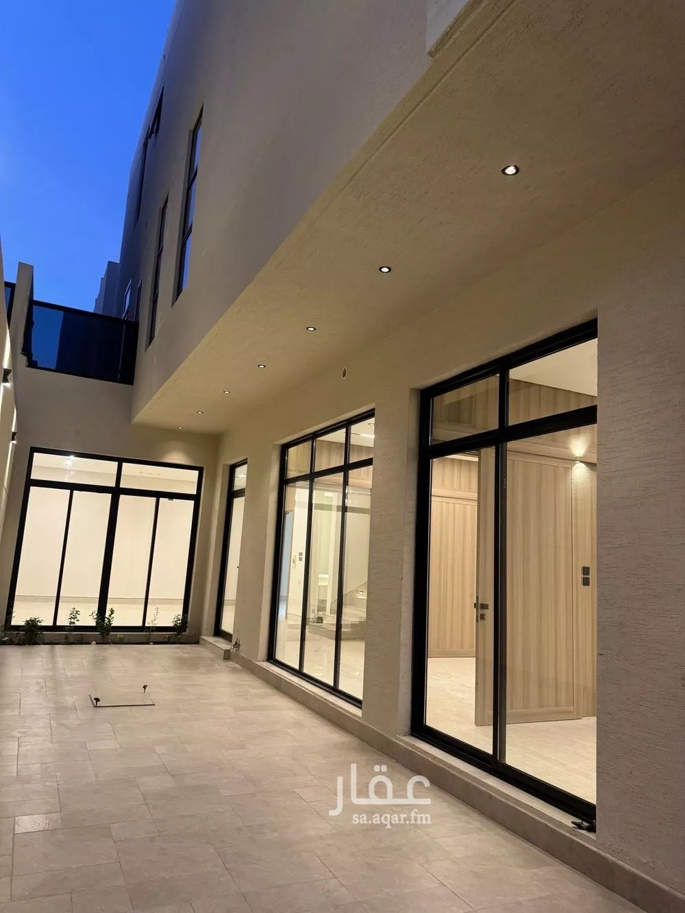 5 bedroom villa in Al Mahdiyyah 8