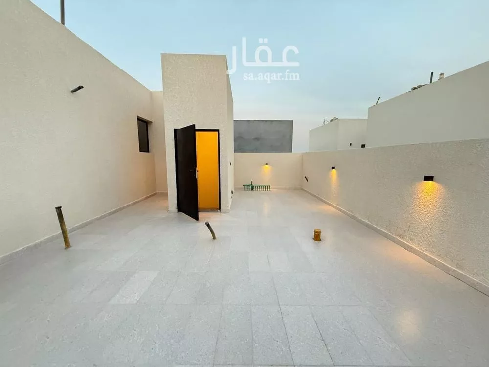 5 bedroom villa in Al Mahdiyyah 18
