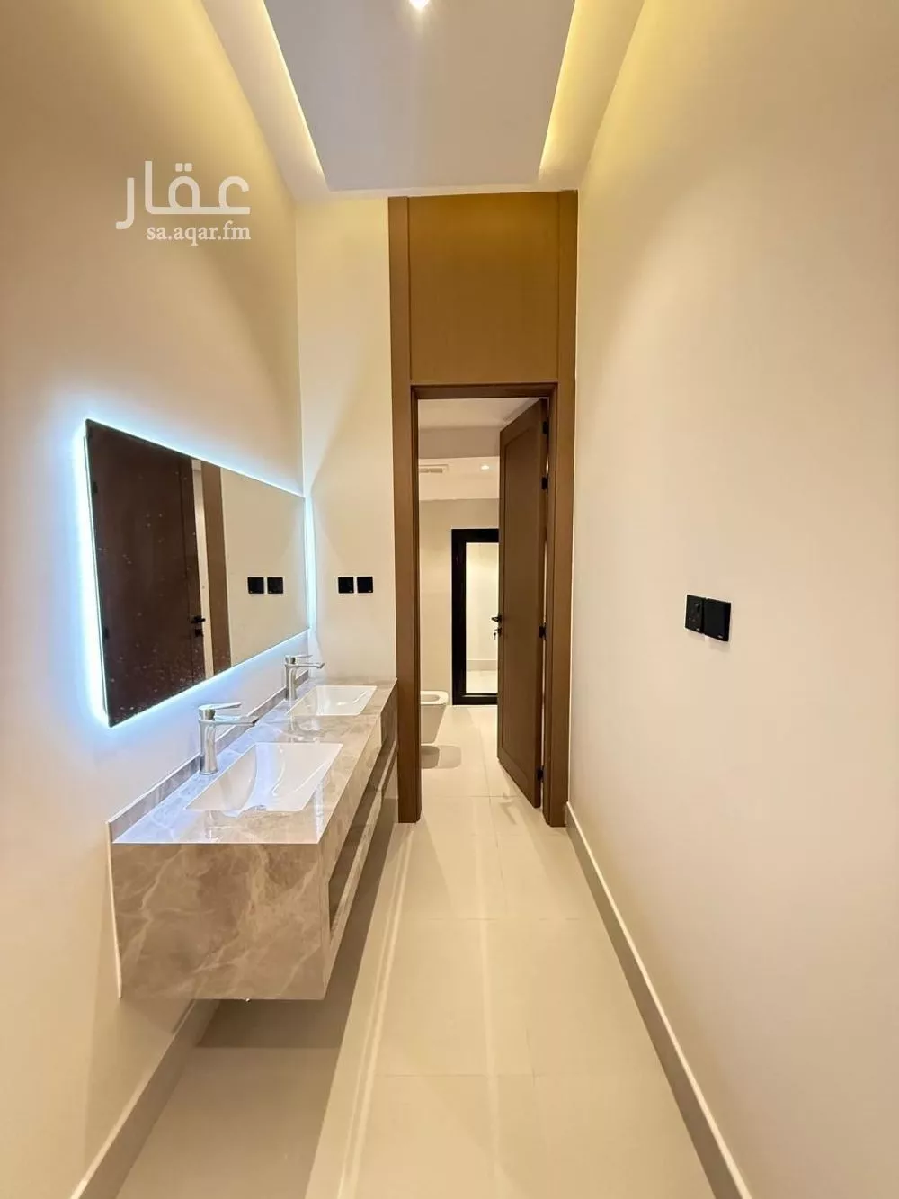 5 bedroom villa in Al Mahdiyyah 5