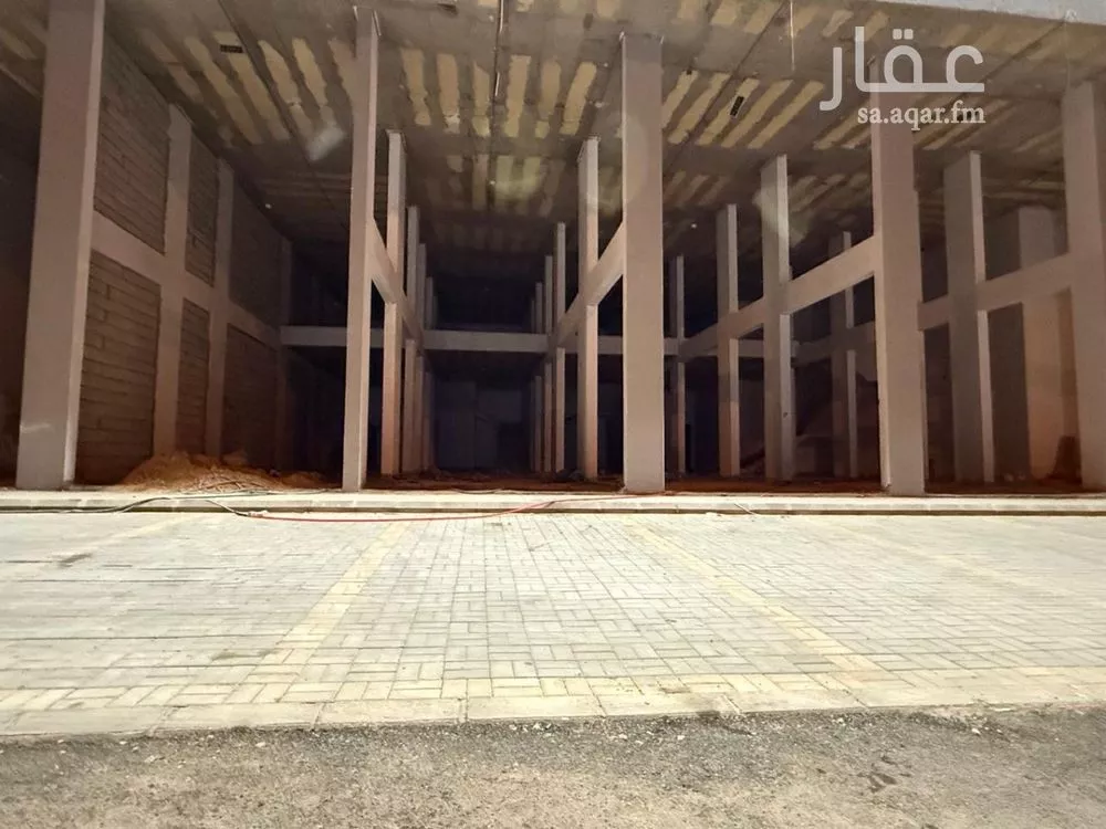 عمارة 900 م² في طويق 2