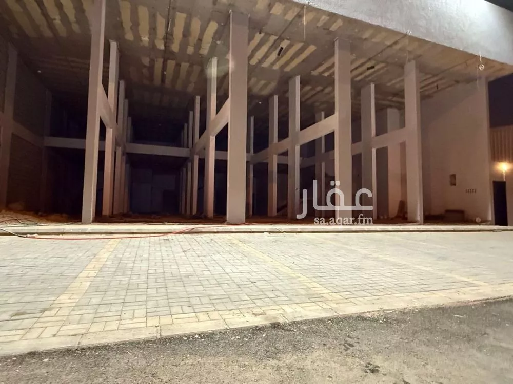 عمارة 900 م² في طويق 3
