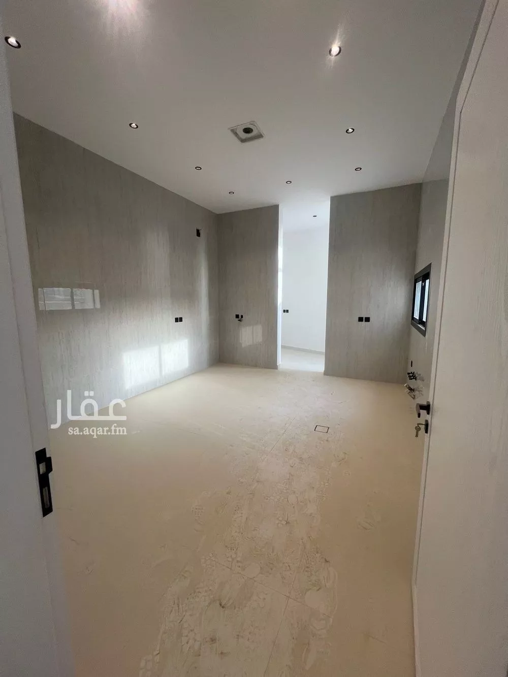 5 bedroom villa in Al Mahdiyyah 9