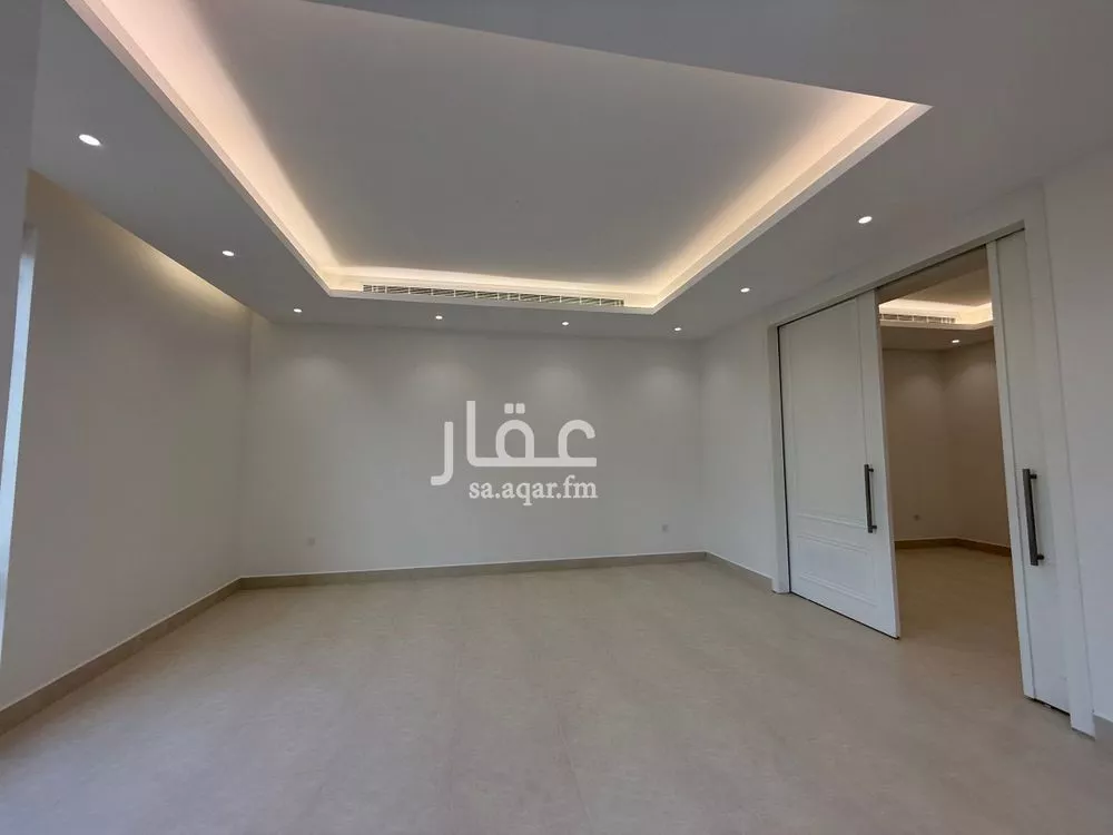 6 bedroom villa in Al Mahdiyyah 12