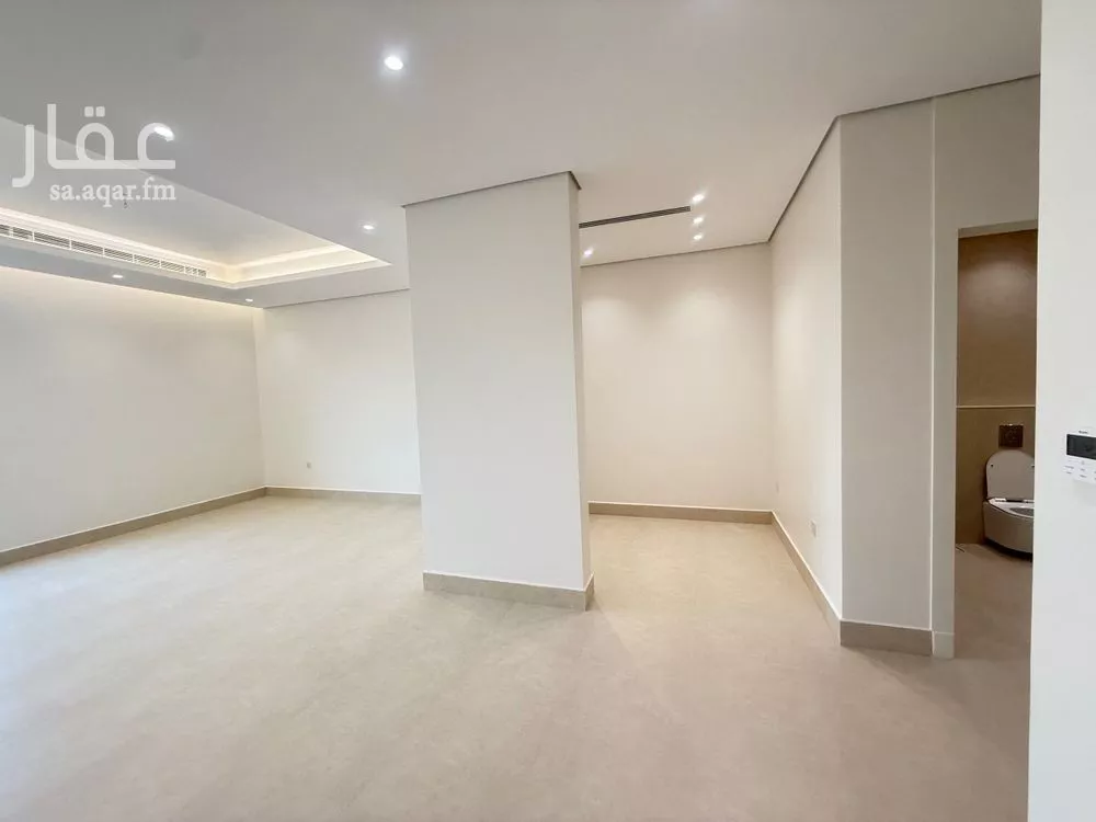 6 bedroom villa in Al Mahdiyyah 19