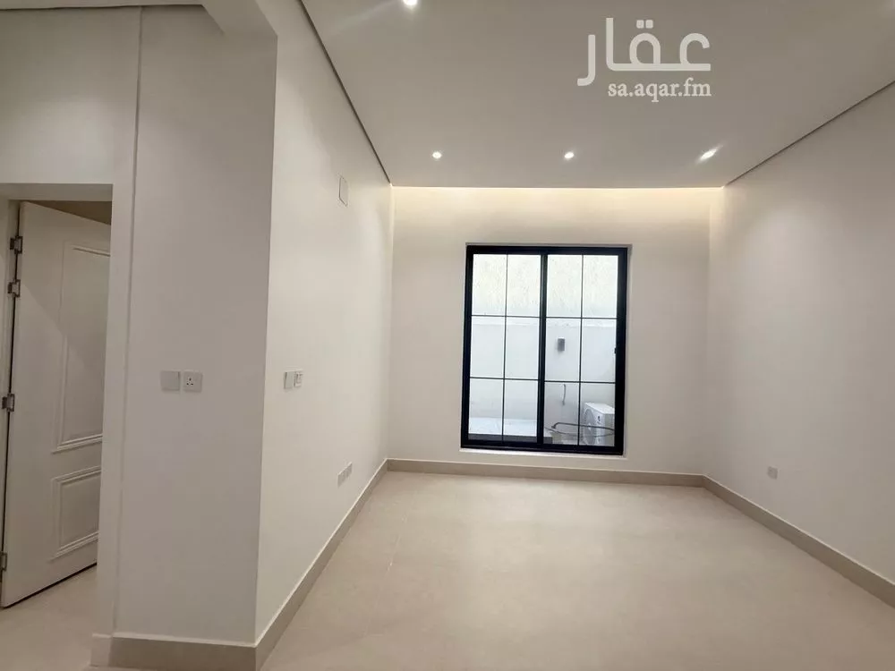 6 bedroom villa in Al Mahdiyyah 20