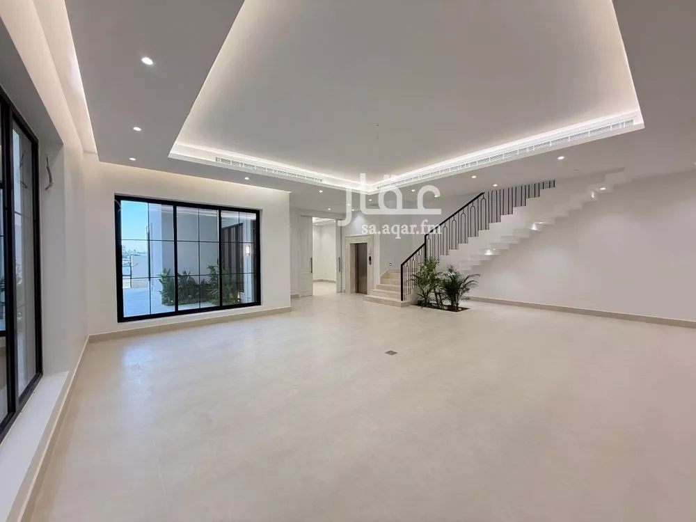 6 bedroom villa in Al Mahdiyyah 9
