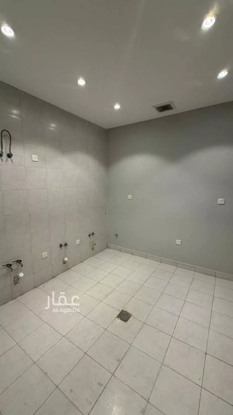 4 bedroom apartment in Al Wahah 16