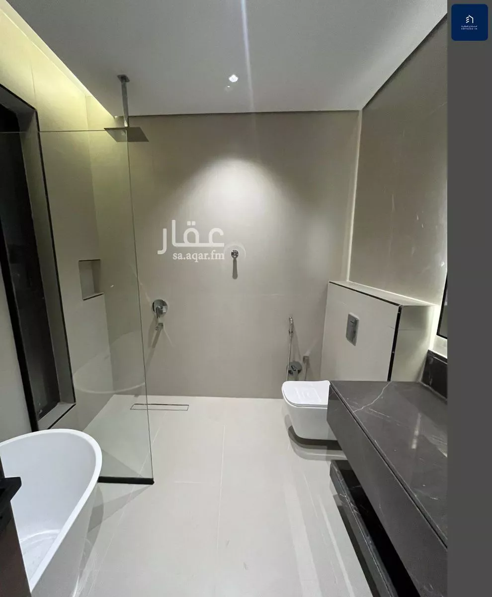 7 bedroom villa in Al Mahdiyyah 2