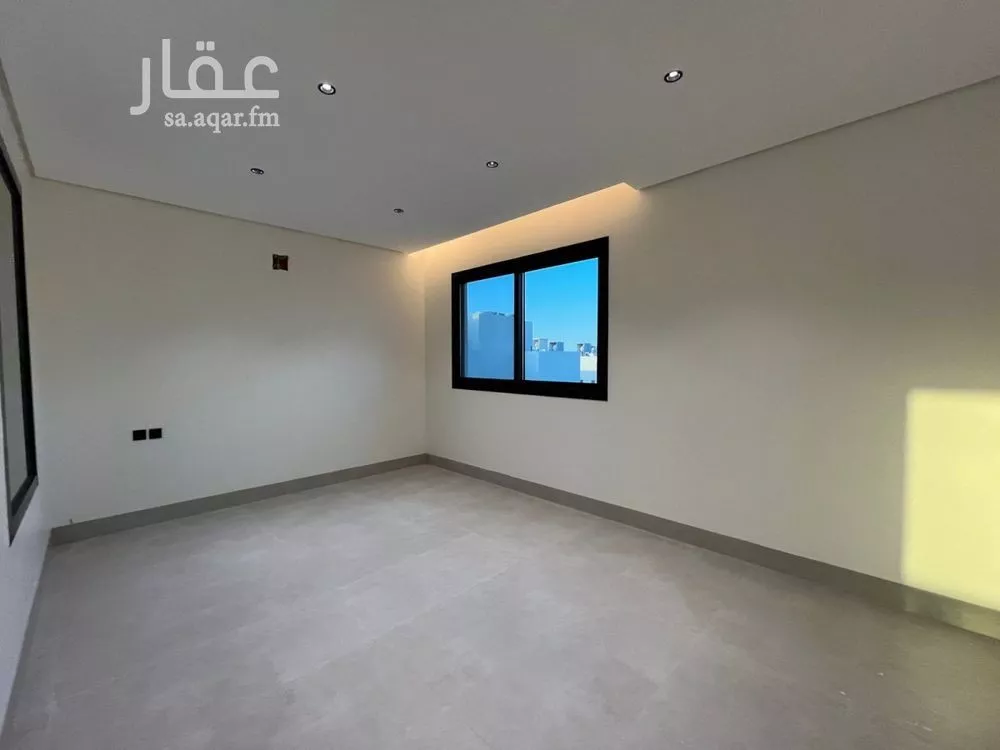 5 bedroom villa in Al Mahdiyyah 12