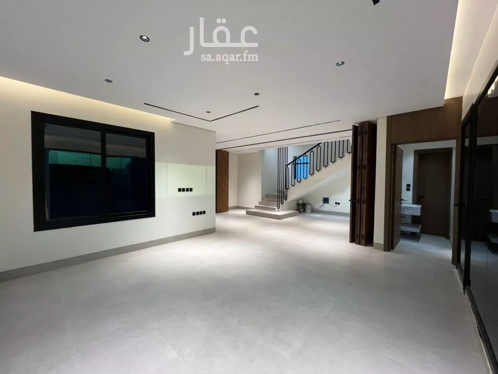 5 bedroom villa in Al Mahdiyyah 8