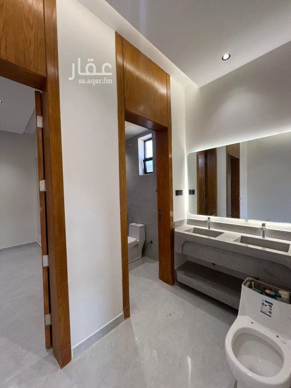 فيلا 5 غرف في ديراب 13