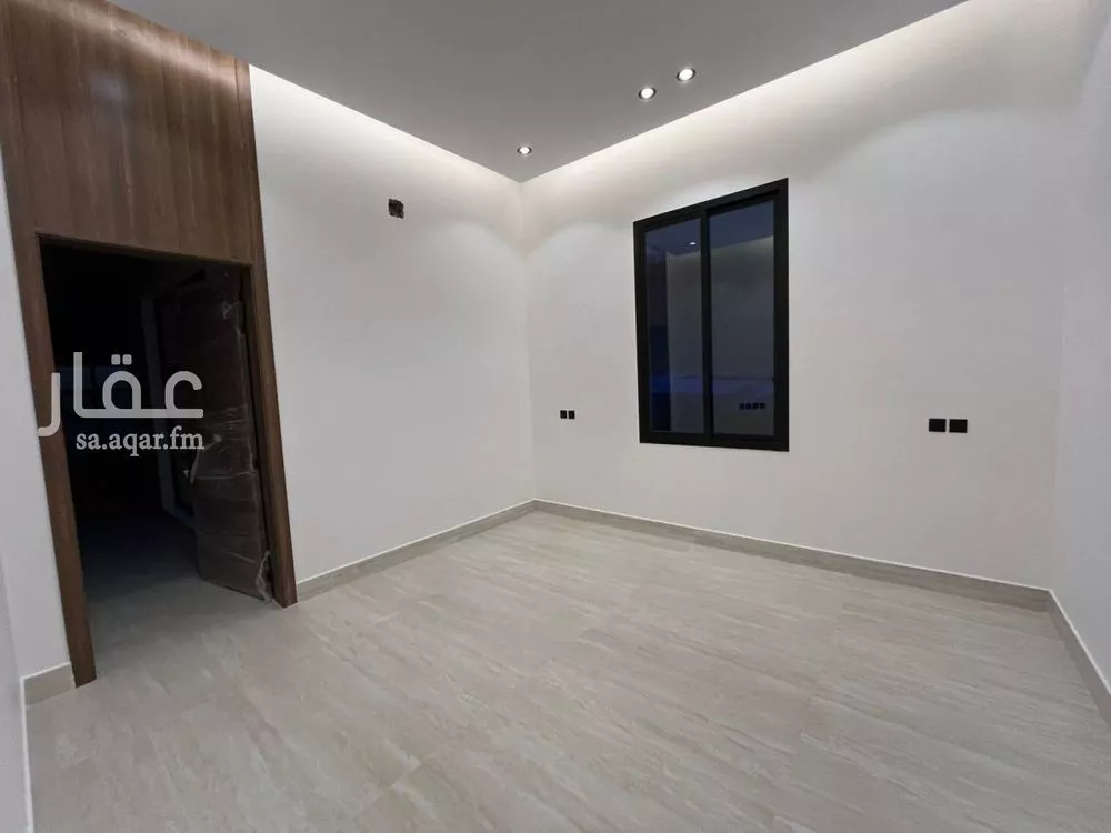 5 bedroom villa in Al Mahdiyyah 5