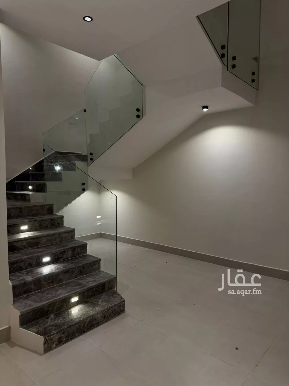 5 bedroom villa in Al Mahdiyyah 7