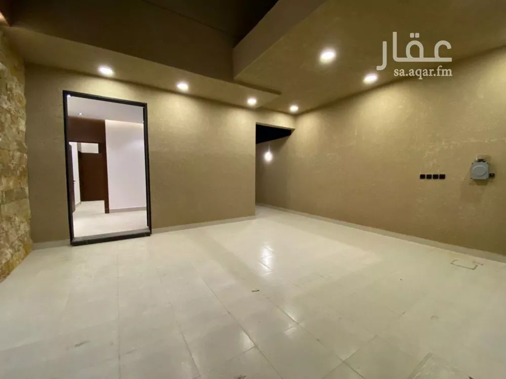 فيلا 11 غرف في ظهرة لبن 15