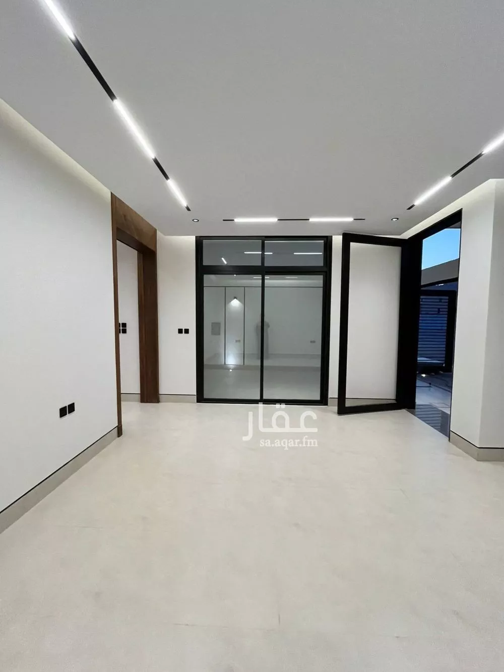 5 bedroom villa in Al Mahdiyyah 4