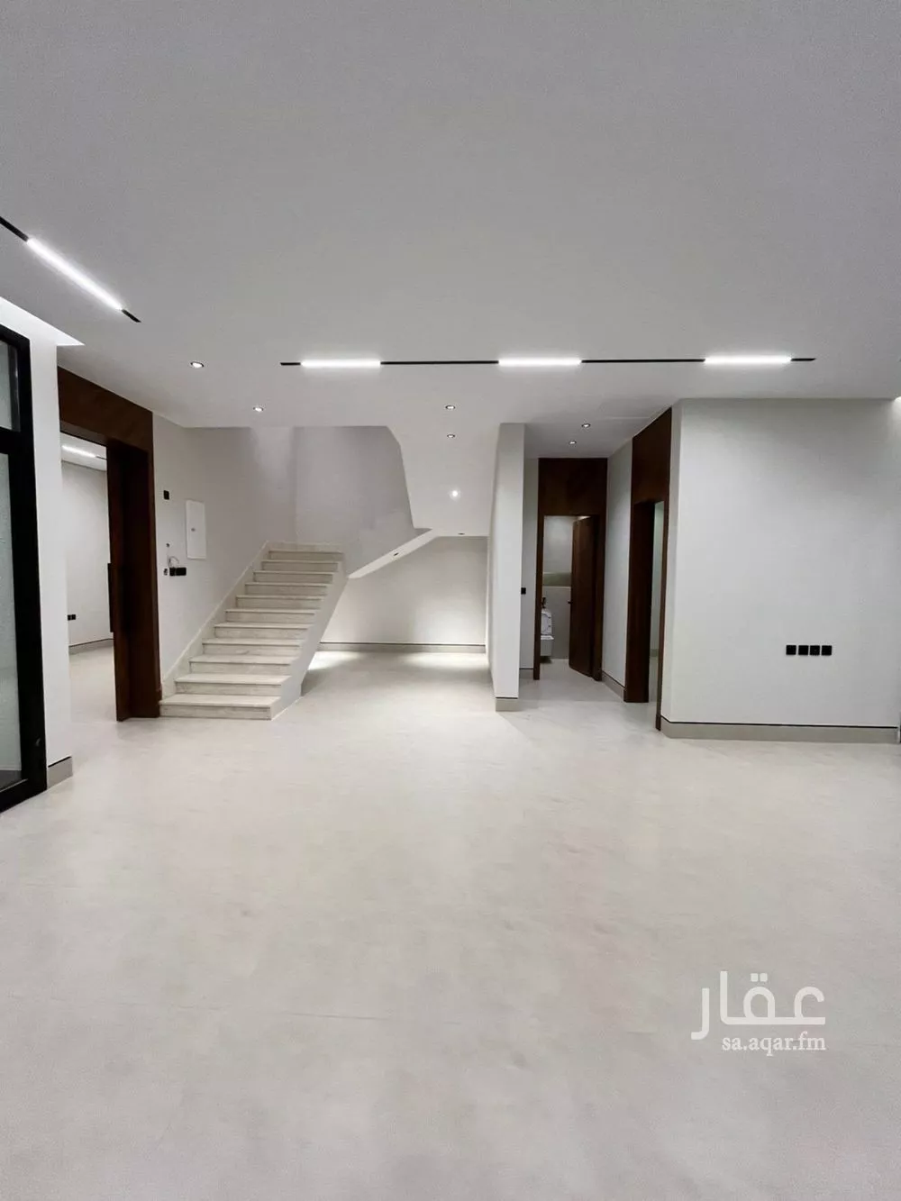 5 bedroom villa in Al Mahdiyyah 8