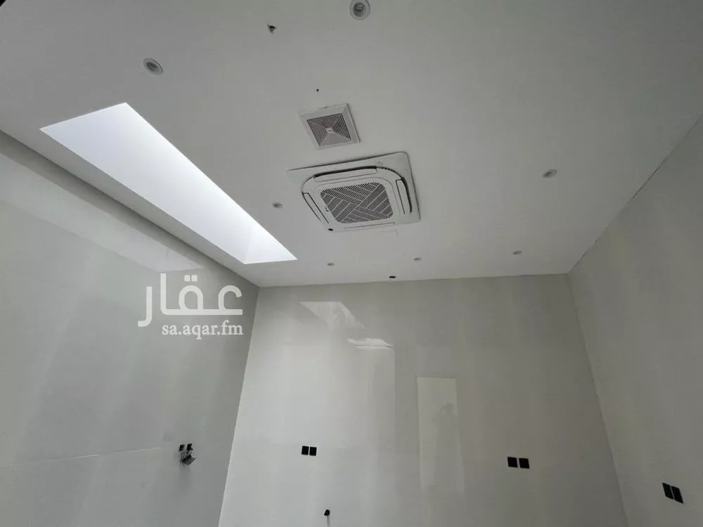 6 bedroom villa in Al Mahdiyyah 15