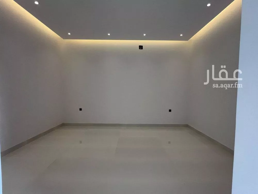 6 bedroom villa in Al Mahdiyyah 7