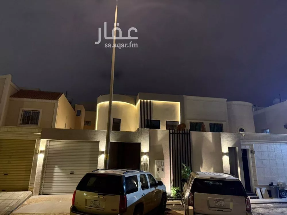 5 bedroom apartment in Al Rimal 4