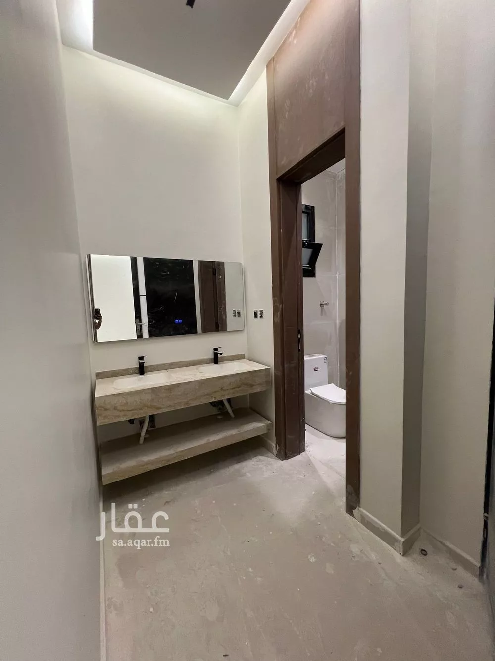 فيلا 6 غرف في الحزم 23