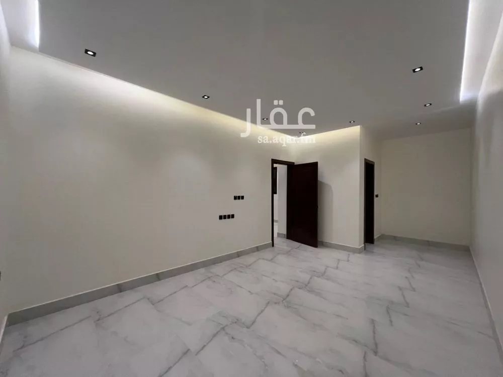 6 bedroom villa in Tuwaiq 12