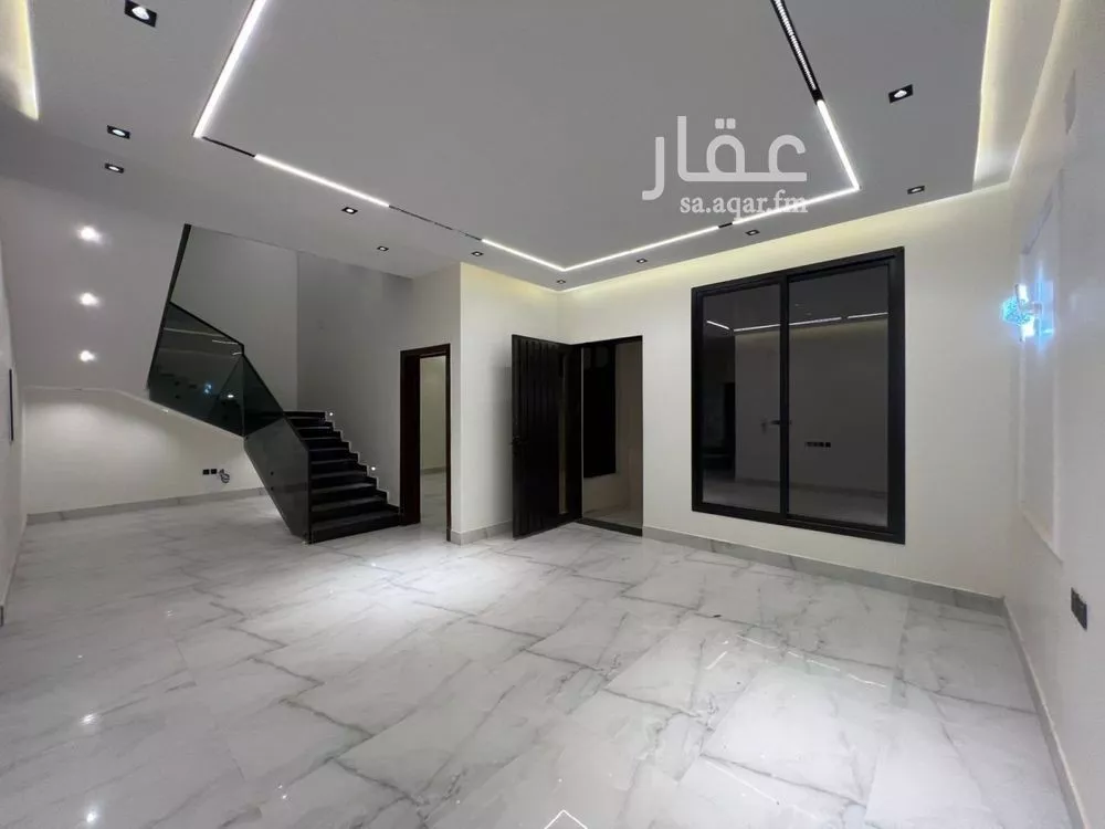 6 bedroom villa in Tuwaiq 22