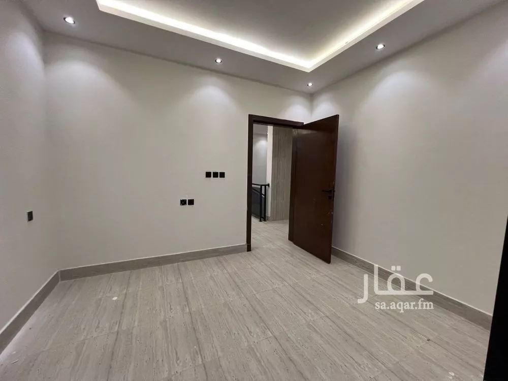 فيلا 5 غرف في طويق 12