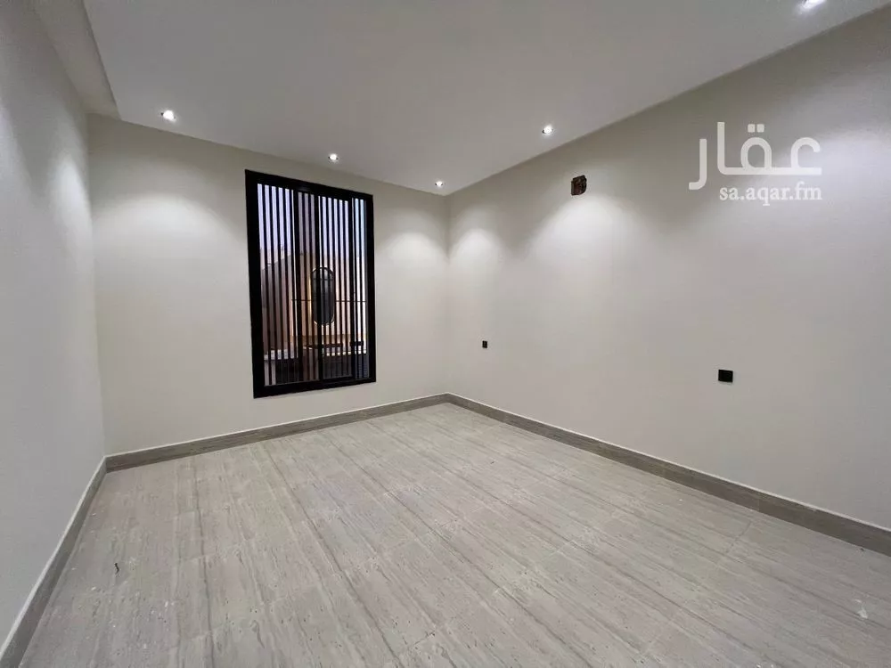 فيلا 5 غرف في طويق 21
