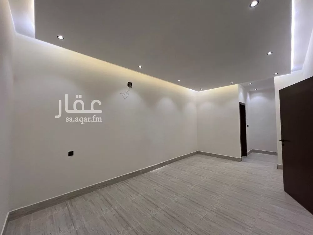 فيلا 5 غرف في طويق 22