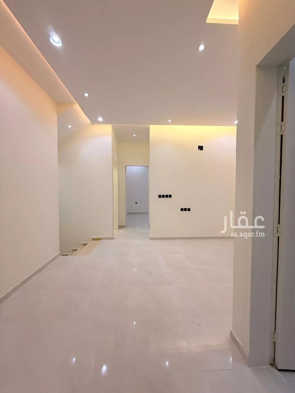فيلا 6 غرف في العريجاء الغربية 21