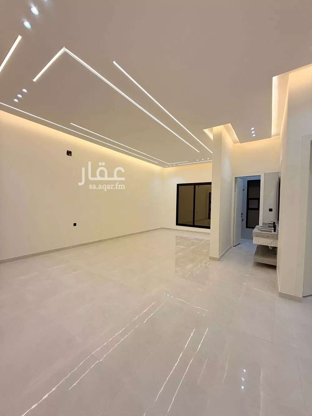 فيلا 6 غرف في العريجاء الغربية 7