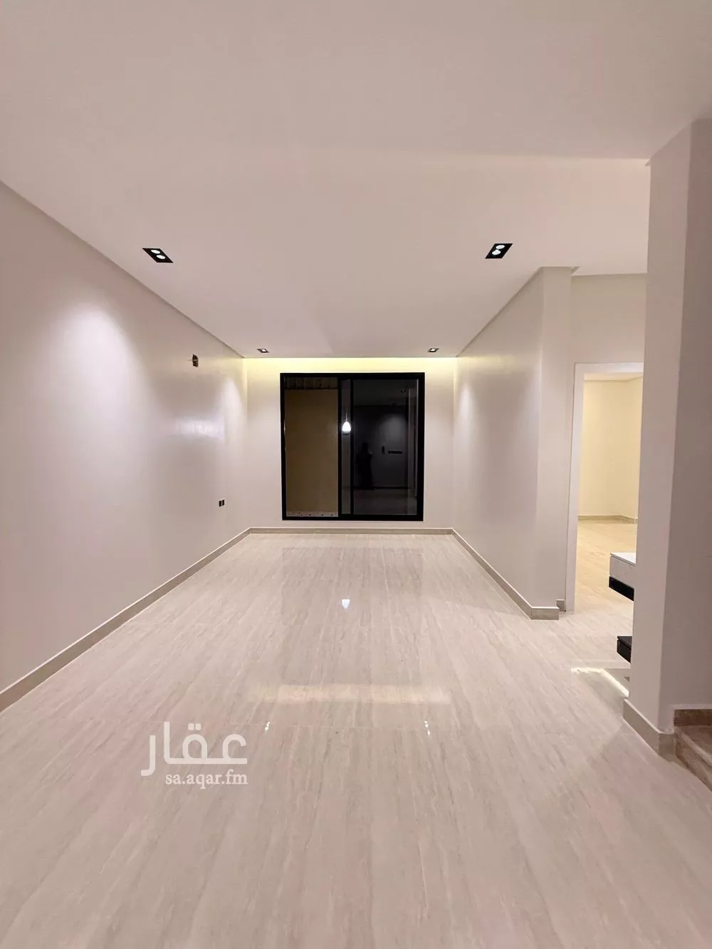 6 bedroom villa in Al Uraija Al Gharbiyah 4