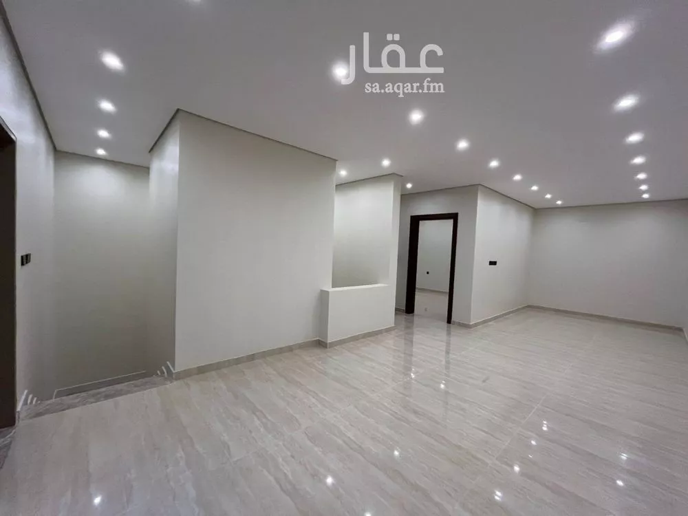 5 bedroom villa in Al Mahdiyyah 21
