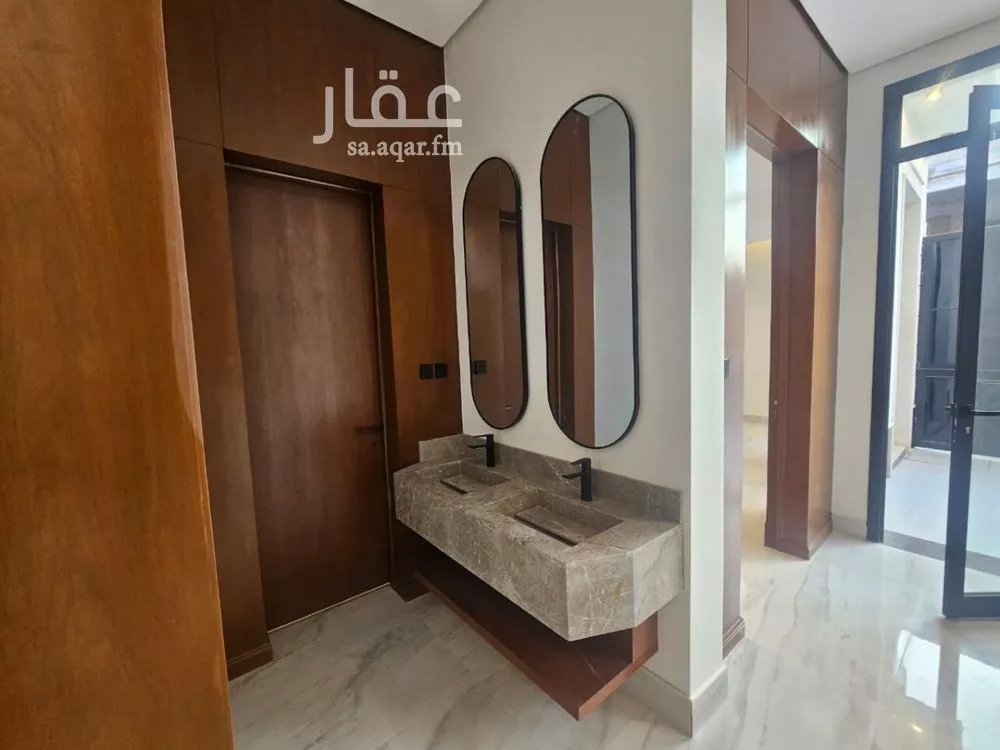 فيلا 4 غرف في النرجس 13