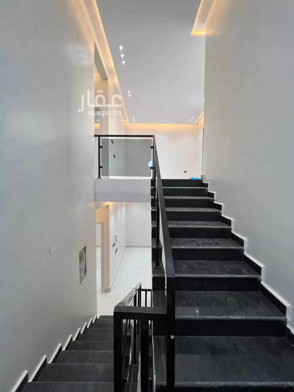 5 bedroom villa in Tuwaiq 22