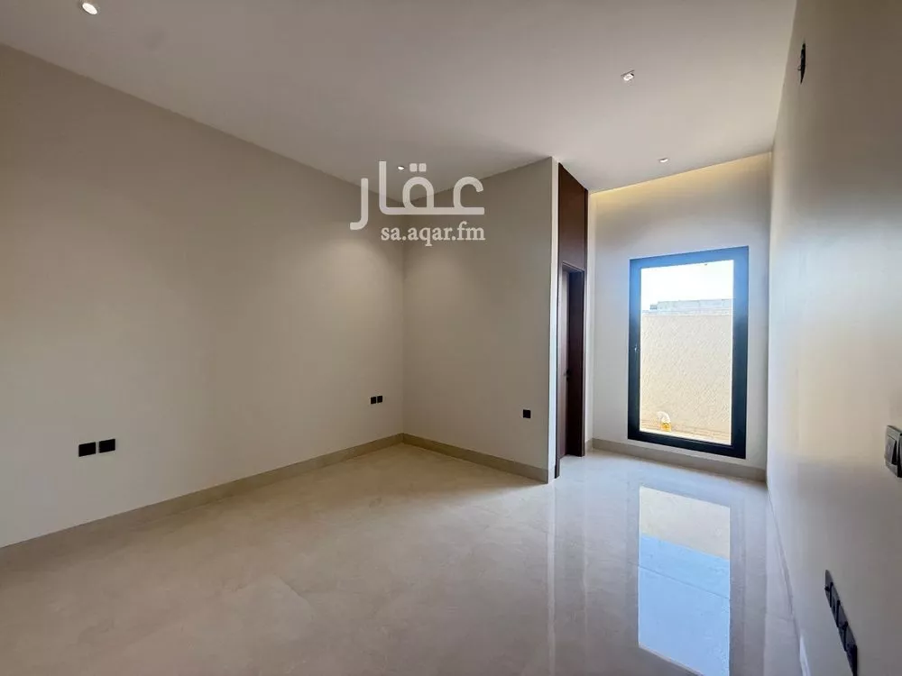 6 bedroom villa in Al Mahdiyyah 14