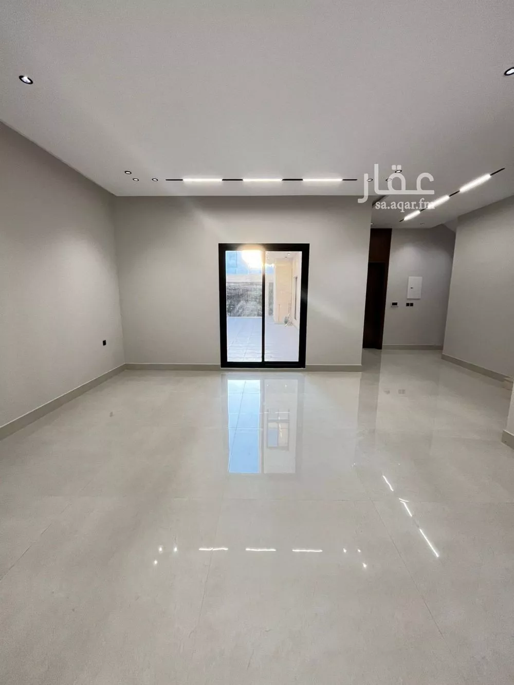 6 bedroom villa in Al Mahdiyyah 25