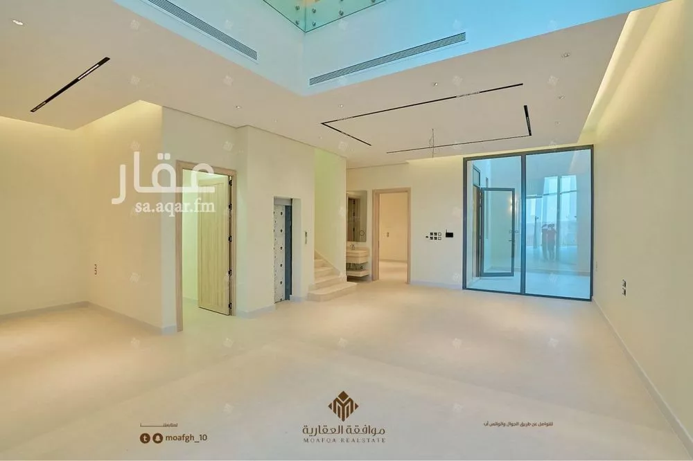 6 bedroom villa in Al Mahdiyyah 16
