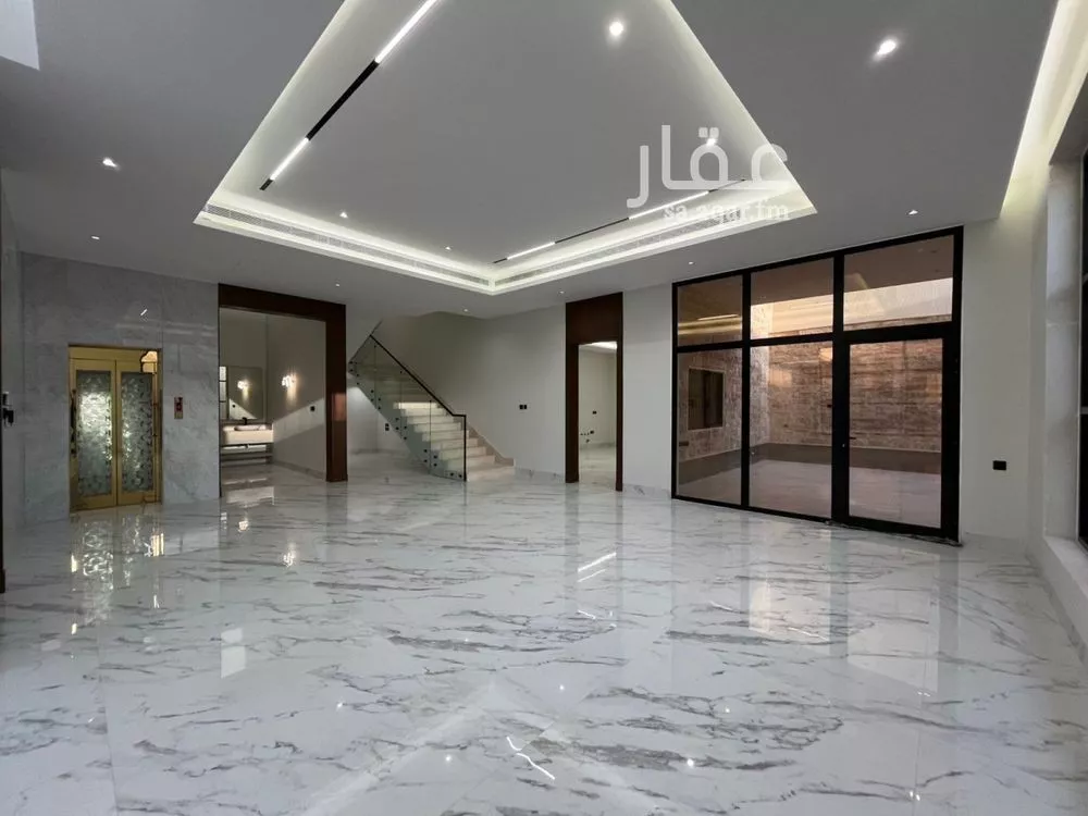 4 bedroom villa in Al Mahdiyyah 14