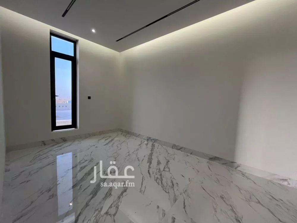 4 bedroom villa in Al Mahdiyyah 25