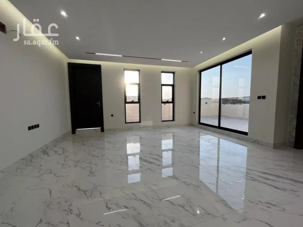 4 bedroom villa in Al Mahdiyyah 29