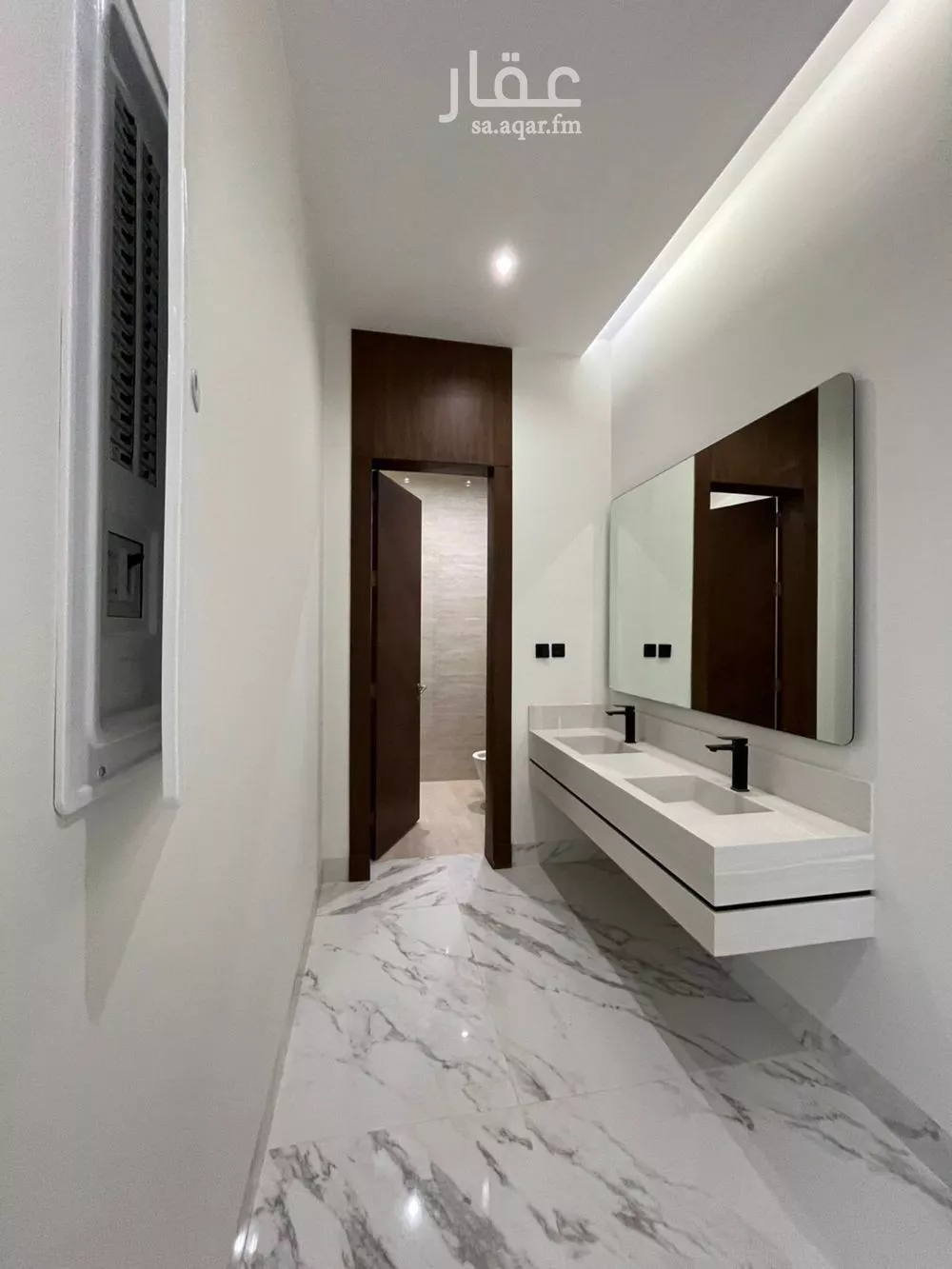 4 bedroom villa in Al Mahdiyyah 8