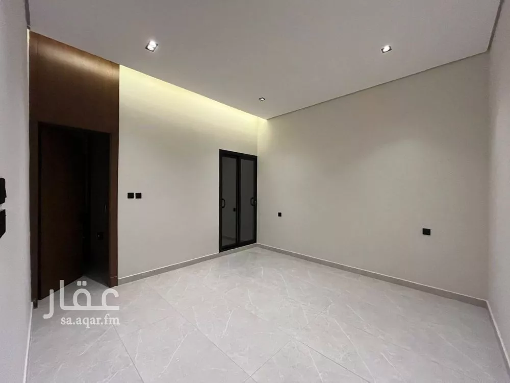 4 bedroom villa in Al Mahdiyyah 19
