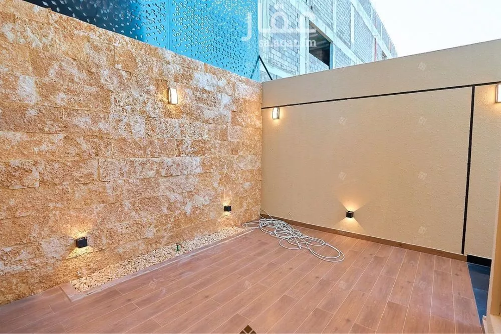 6 bedroom villa in Al Mahdiyyah 19