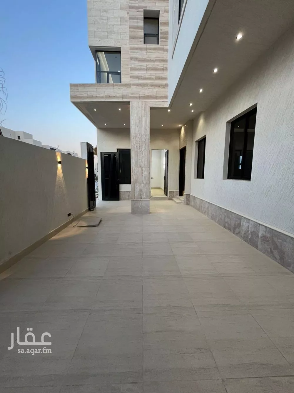 4 bedroom villa in Al Mahdiyyah 10