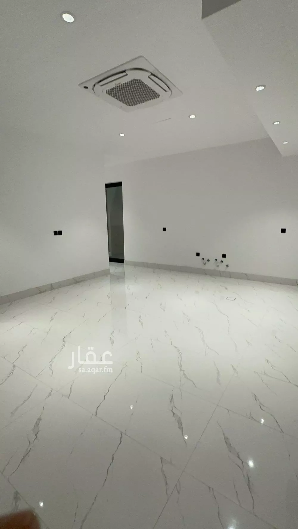 فيلا 5 غرف في النرجس 7
